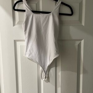 🍍6/$20 Good American White One Piece Bodysuit